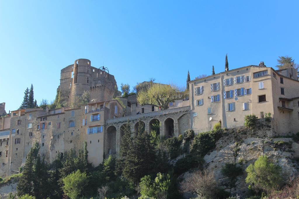 Vvf Drome Provence Hotel Montbrun-les-Bains Bagian luar foto