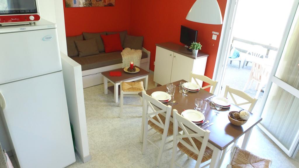 Vvf Drome Provence Hotel Montbrun-les-Bains Bagian luar foto