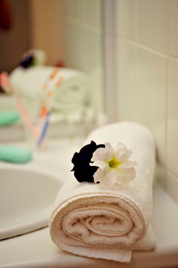 Vvf Drome Provence Hotel Montbrun-les-Bains Bagian luar foto